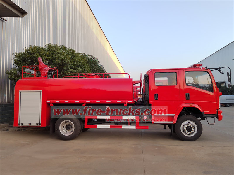 HOWO 4×4 wildland water tender for sale