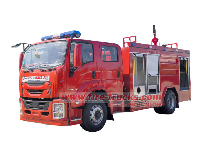 ISUZU FTR pumper tender
