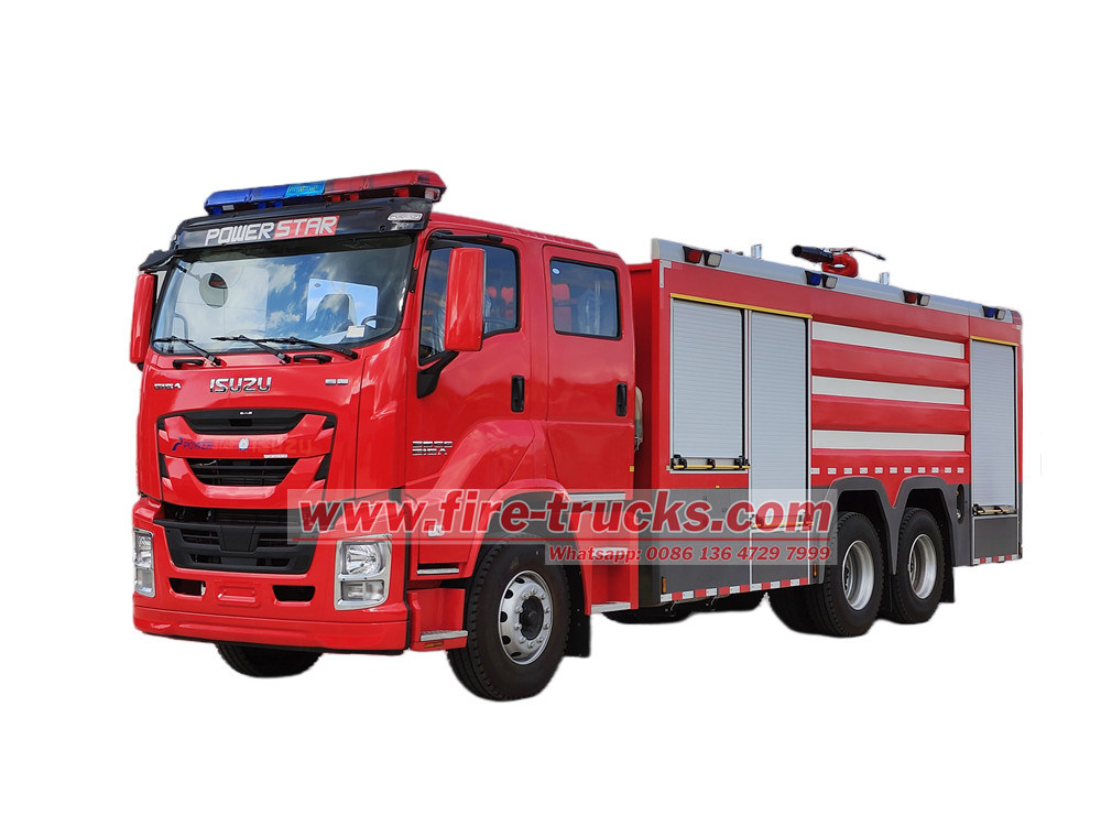 Isuzu fire engine