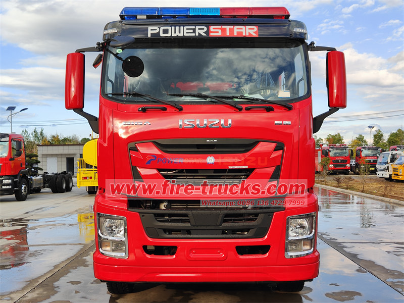 ISUZU GIGA tanker fire truck with VC66 cabin