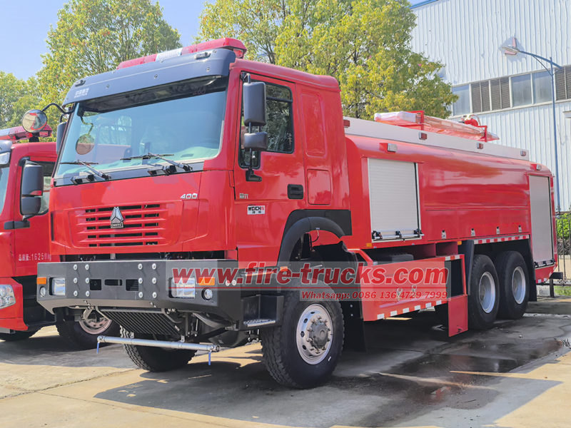HOWO 6×6 off-road fire fighting truck