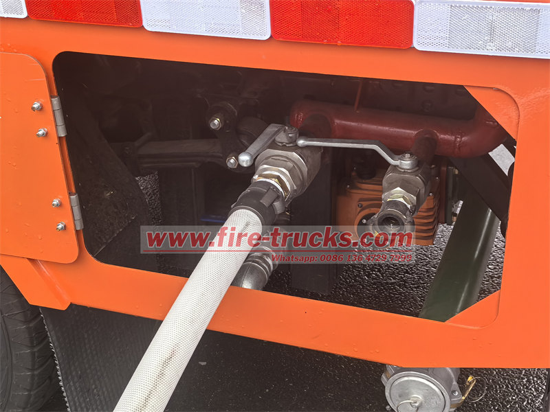 POWERSTAR 4WD fire pumper truck