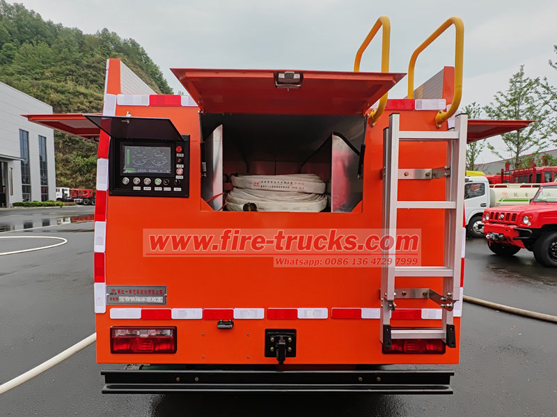 POWERSTAR 4×4 pickup fire engine