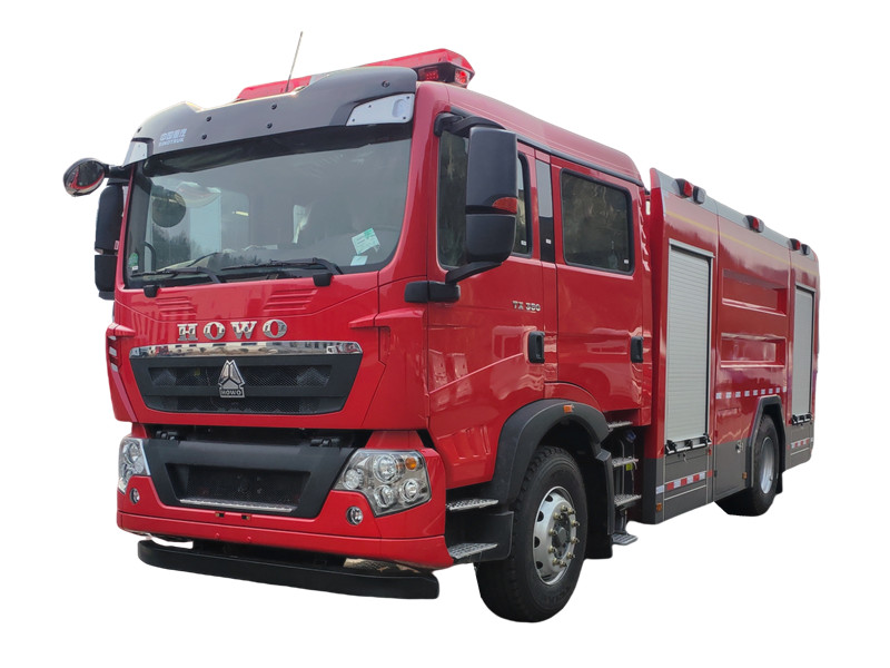 SINOTRUK HOWO fire pumper truck