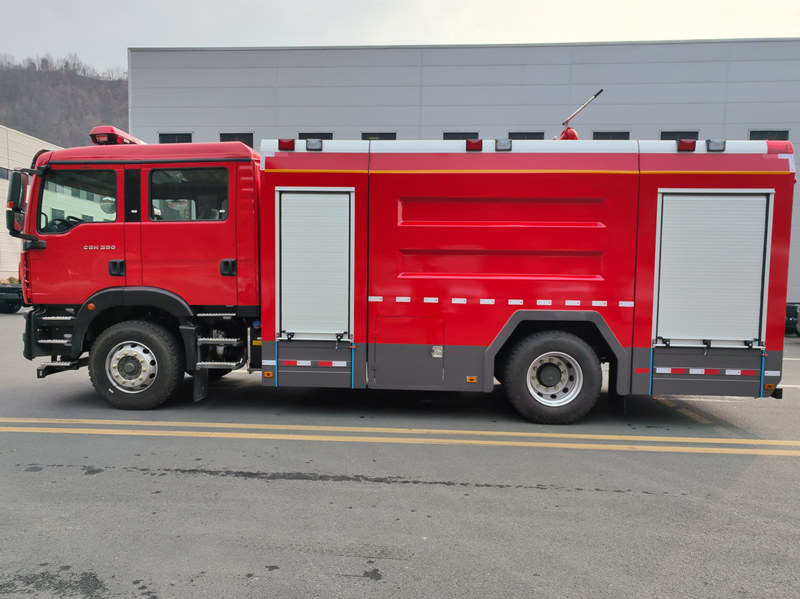POWERSTAR water foam fire truck for sale