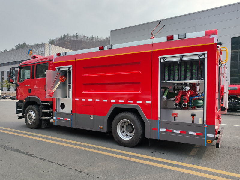 SINOTRUK fire fighting truck tools
