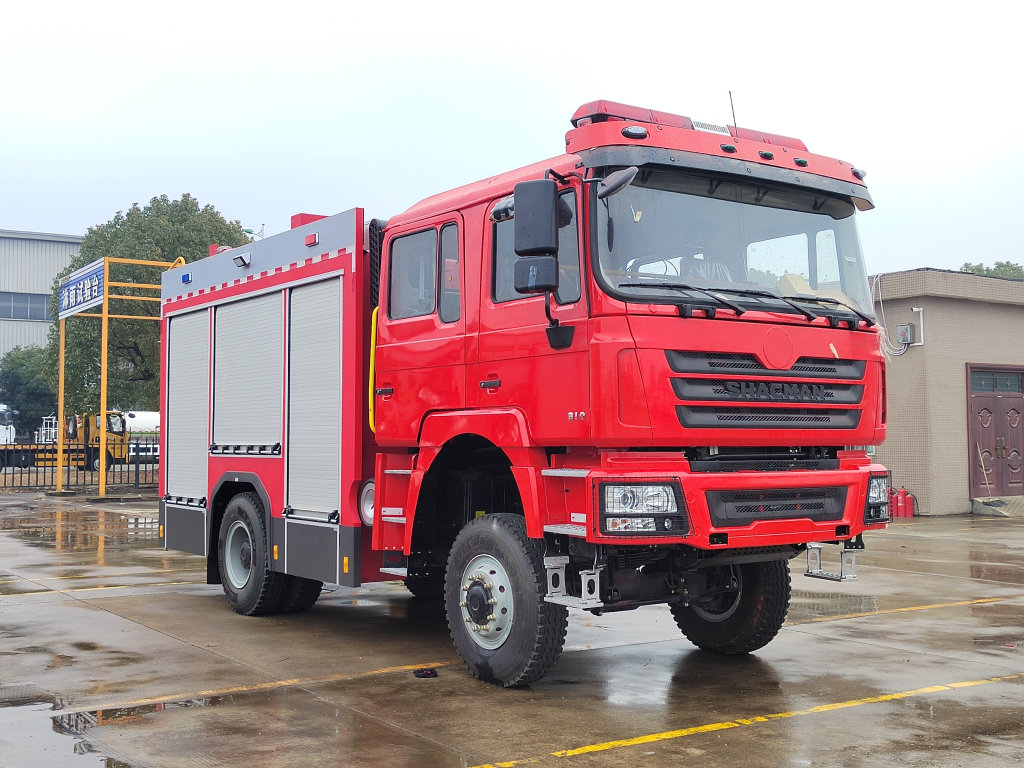 Shacman 4x4 AWD military fire trucks factory manufacturer