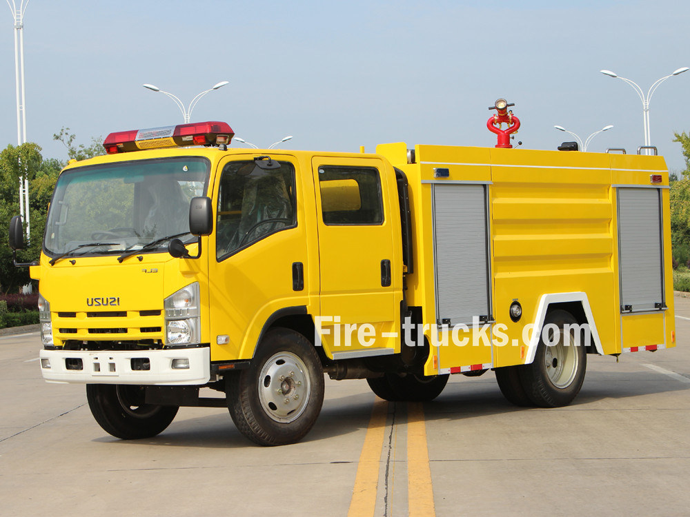 Isuzu 190HP pumper fire rescue truck