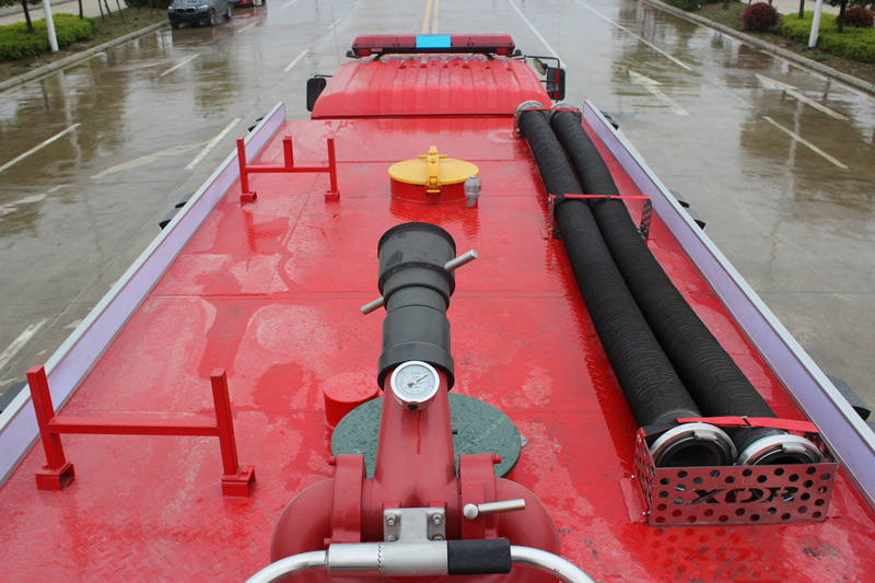 Howo Model 6 wheeler Fire protection Vehicle