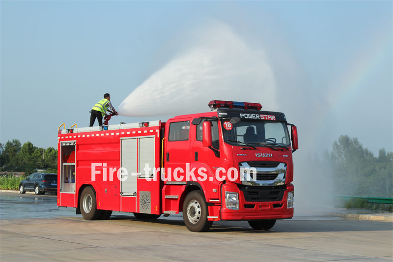 isuzu 4500 l water foam fire fighting truck isuzu 4500 l water foam fire fighting truck