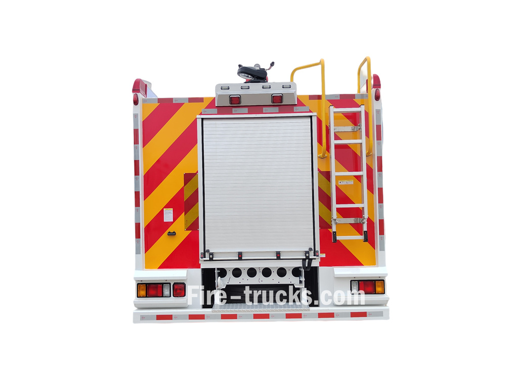 Isuzu FVR 6 cubic meter foam fire truck Isuzu FVR 6 cubic meter foam fire truck