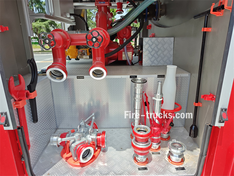 Isuzu fire engine rescue tools