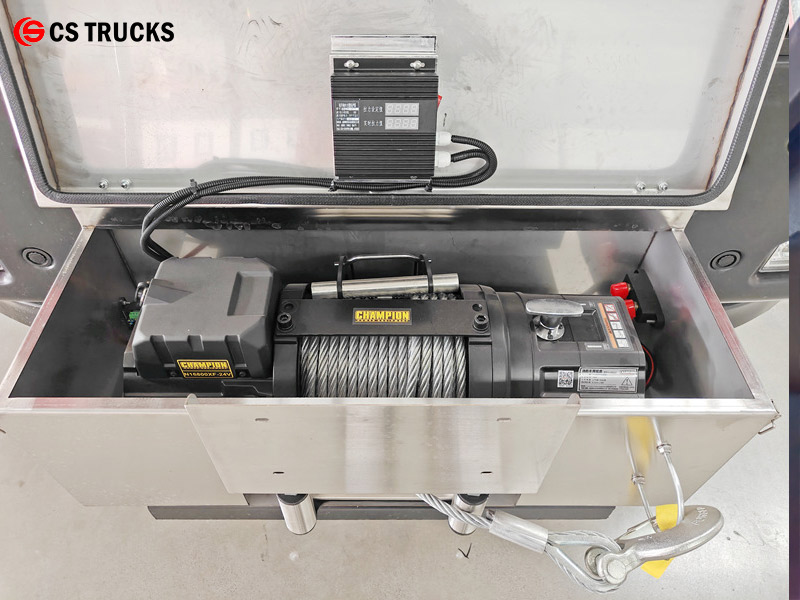 HOWO fire and rescue truck