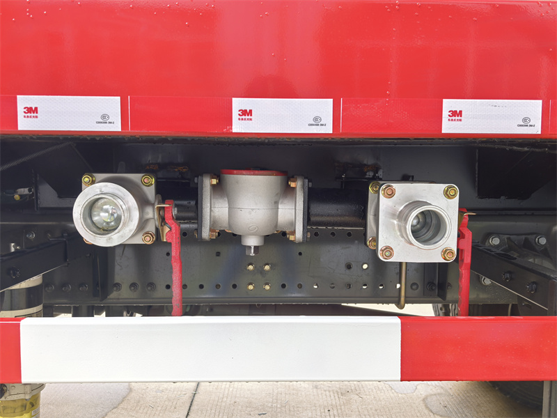 Pump inlet/outlet valve