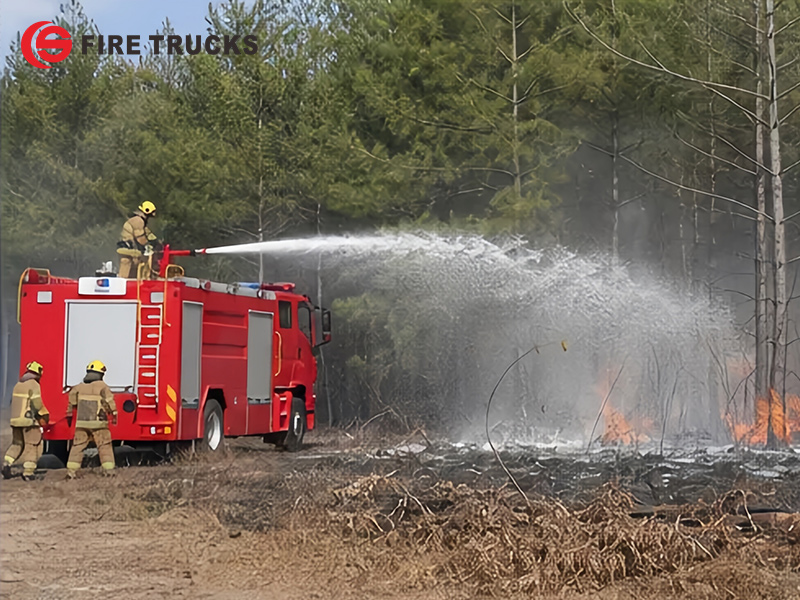 ISUZU GIGA 4x2 8000L wildland foam fire truck for forest fire