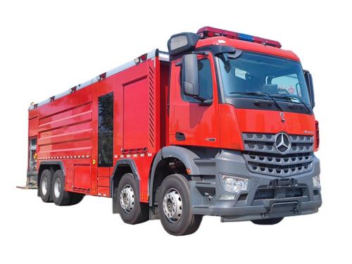 Mercedes Benz 18000L Fire pumpers with 580HP