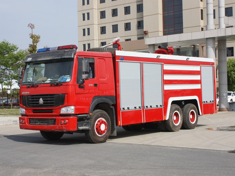 POWERSTAR Successfully Shipped HOWO Powder Fire Truck to Saudi Arabian Customer