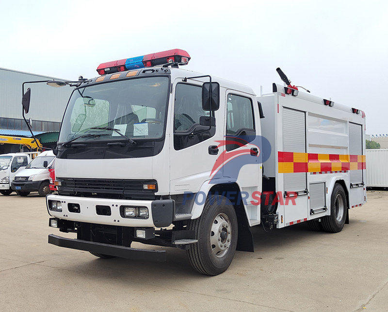 ISUZU FTR 4x2 205hp water foam fire truck