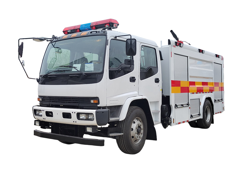 Isuzu FTR 8cbm pumper tanker fire truck