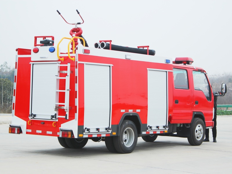 Isuzu water fire engine truck export to Ethiopia